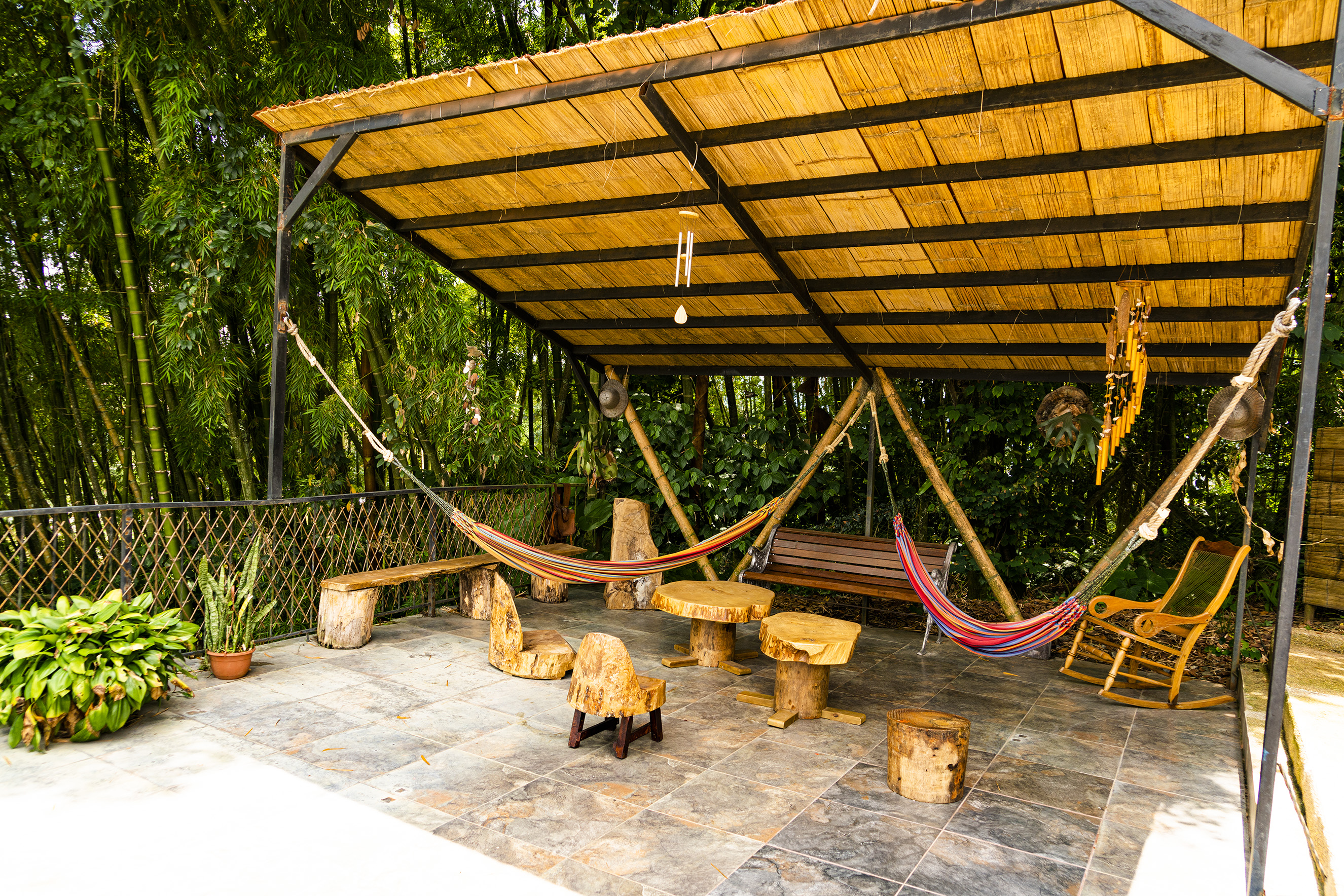 Pérgola exterior de Aldea Sabatinga